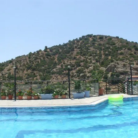 Hotel Petra Agia Galini