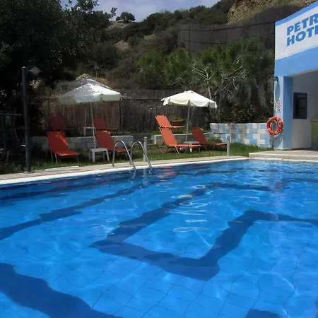 Petra Hotel Agia Galini