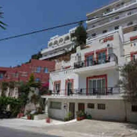Petra Hotel Agia Galini