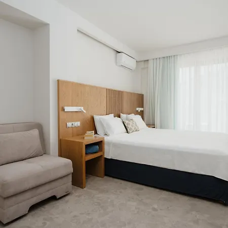 Petra Hotel Agia Galini