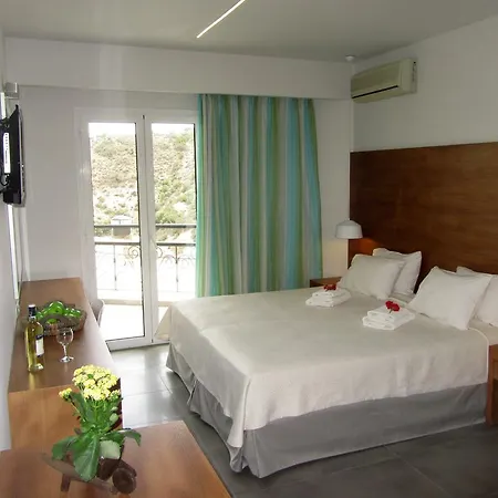 Hotel Petra Agia Galini (Crete)