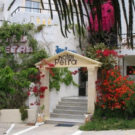 Petra Hotel