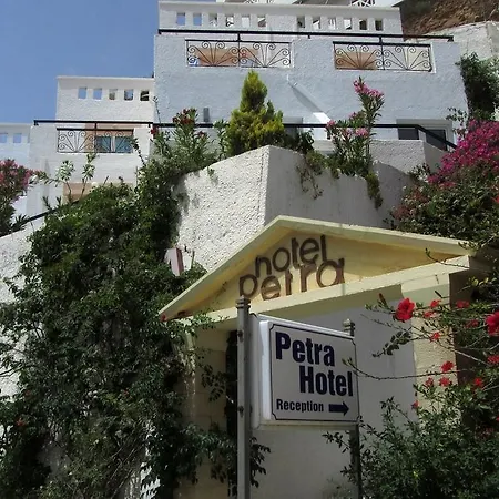 Petra 4*