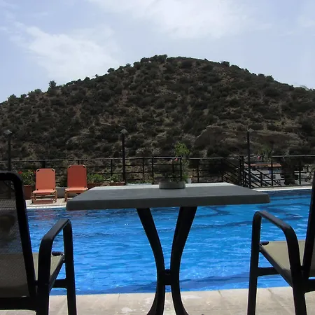 Petra 4* Agia Galini